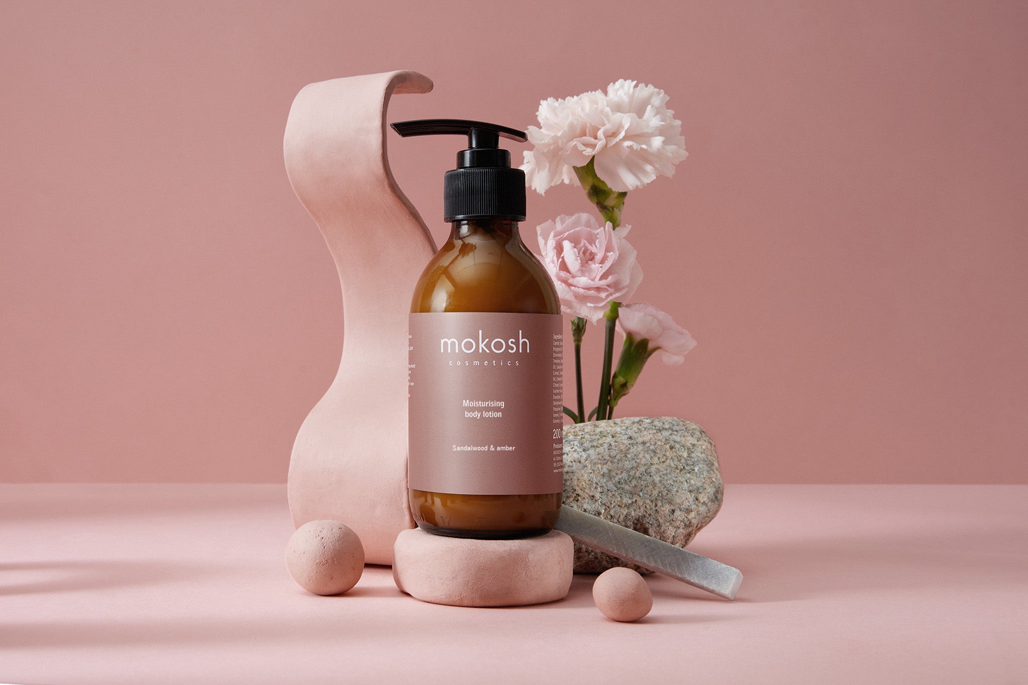 Hydratační tělové mléko – Santalové dřevo a Jantar